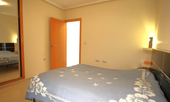 Revente - Apartment -
Torrevieja - El Molino