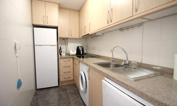 Revente - Apartment -
Torrevieja - El Molino