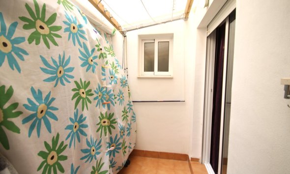 Revente - Apartment -
Torrevieja - El Molino