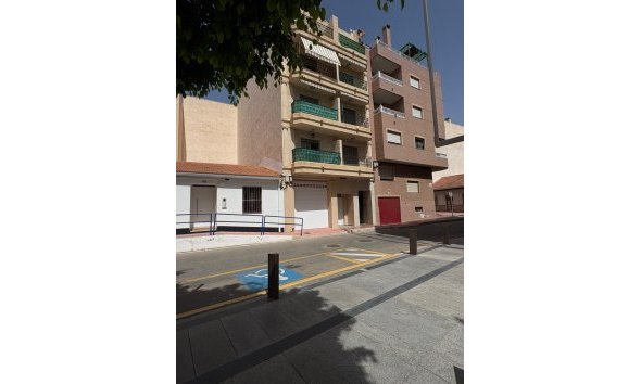 Revente - Apartment -
Torrevieja - La Mata