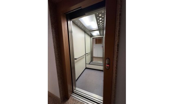 Revente - Apartment -
Torrevieja - La Mata