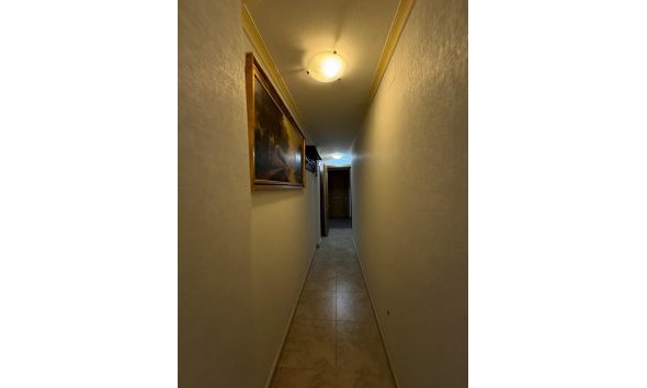 Revente - Apartment -
Torrevieja - La Mata
