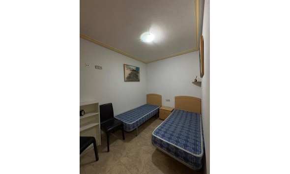 Revente - Apartment -
Torrevieja - La Mata