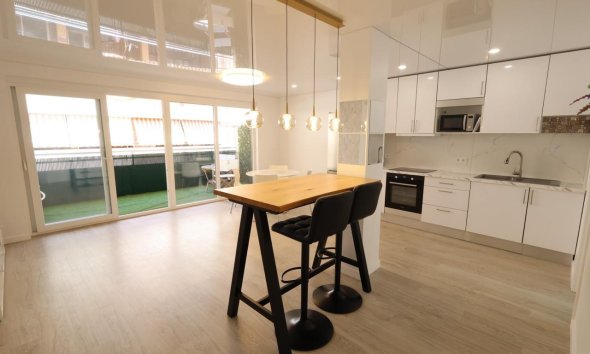 Revente - Apartment -
Torrevieja - Costa Blanca