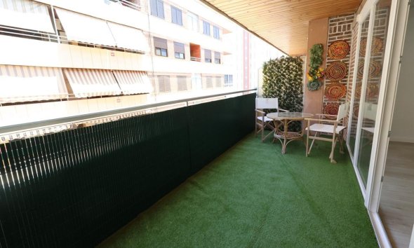 Revente - Apartment -
Torrevieja - Costa Blanca