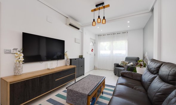 Revente - Town House -
Torrevieja - Aguas Nuevas