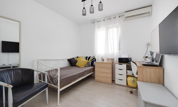 Revente - Town House -
Torrevieja - Aguas Nuevas