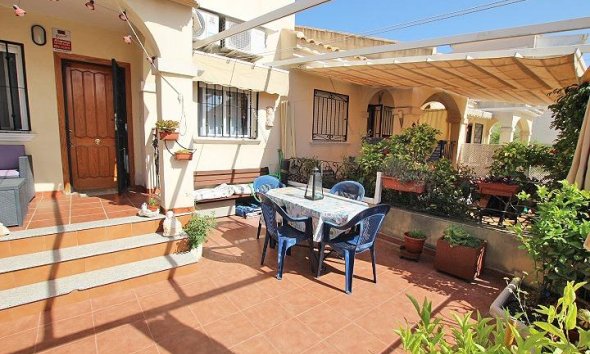 Revente - Bungalow -
Guardamar del Segura - 03140
