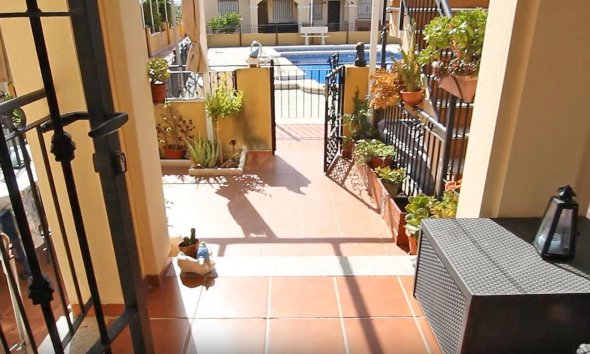 Revente - Bungalow -
Guardamar del Segura - 03140