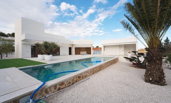 Nouvelle construction - Villa -
Benejúzar - alta