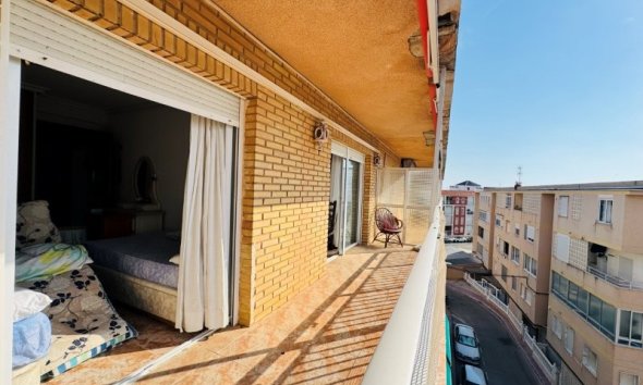 Resale - Apartment -
La Mata - Costa Blanca