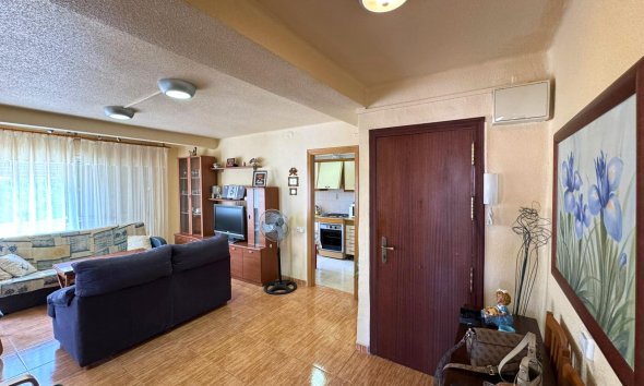 Revente - Apartment -
Torrevieja - Miramar - Torre Del Moro