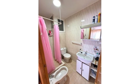 Revente - Apartment -
Torrevieja - Miramar - Torre Del Moro