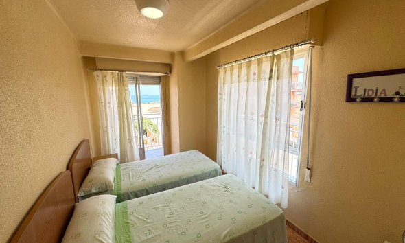 Revente - Apartment -
Torrevieja - Miramar - Torre Del Moro