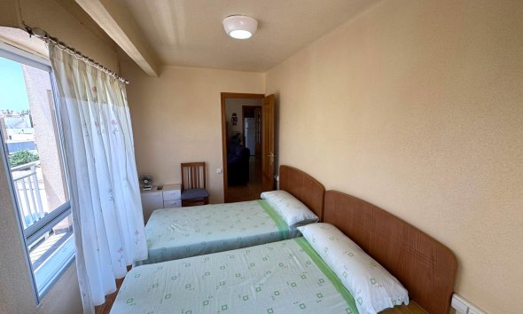 Revente - Apartment -
Torrevieja - Miramar - Torre Del Moro