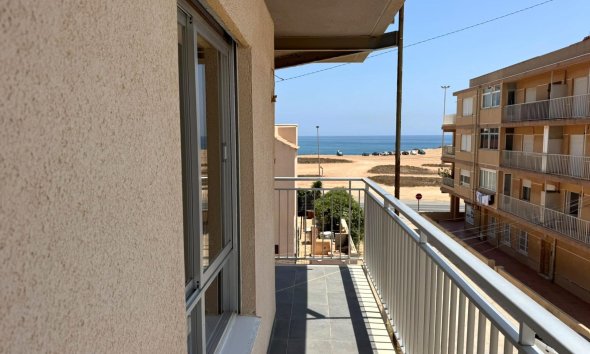 Revente - Apartment -
Torrevieja - Miramar - Torre Del Moro