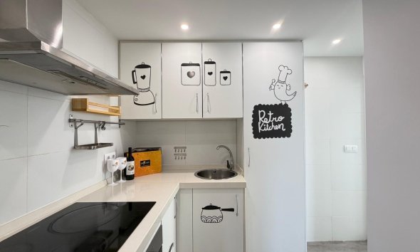Revente - Apartment -
Torrevieja - Centro