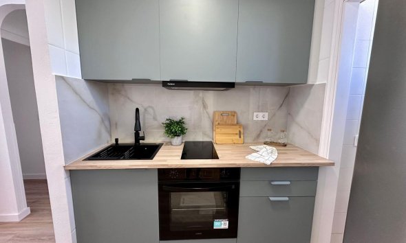 Revente - Apartment -
Torrevieja - Habaneras