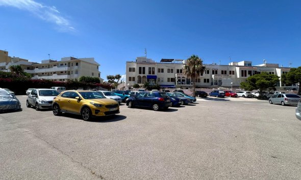 Revente - Apartment -
Torrevieja - Habaneras