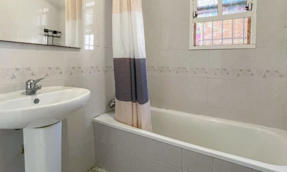 Revente - Bungalow -
Orihuela Costa - Costa Blanca