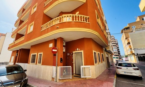 Revente - Apartment -
La Mata - Costa Blanca