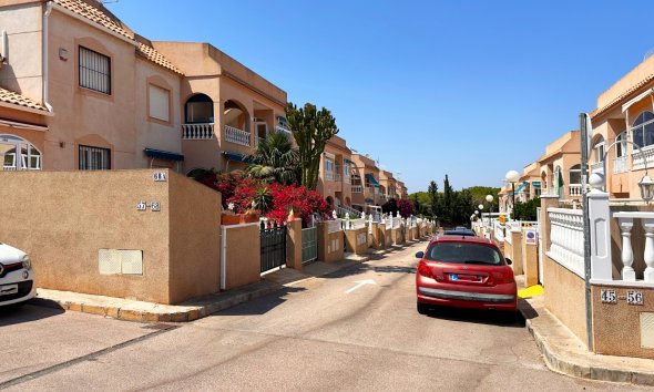 Revente - Bungalow -
Torrevieja - Costa Blanca