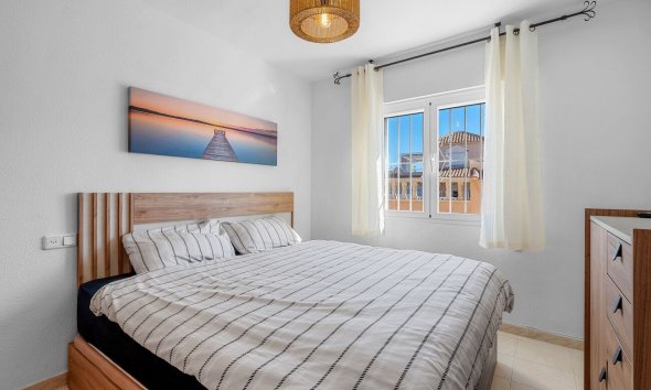 Resale - Bungalow -
Torrevieja - Los Balcones