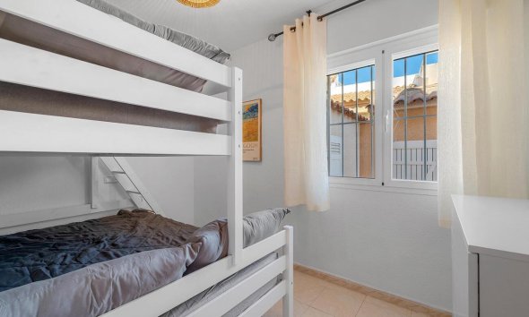 Resale - Bungalow -
Torrevieja - Los Balcones