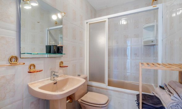 Resale - Bungalow -
Torrevieja - Los Balcones