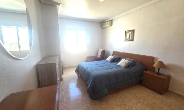 Revente - Apartment -
Torrevieja - Parque Las Naciones