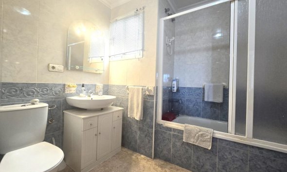 Revente - Apartment -
Torrevieja - Parque Las Naciones