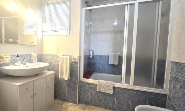 Revente - Apartment -
Torrevieja - Parque Las Naciones