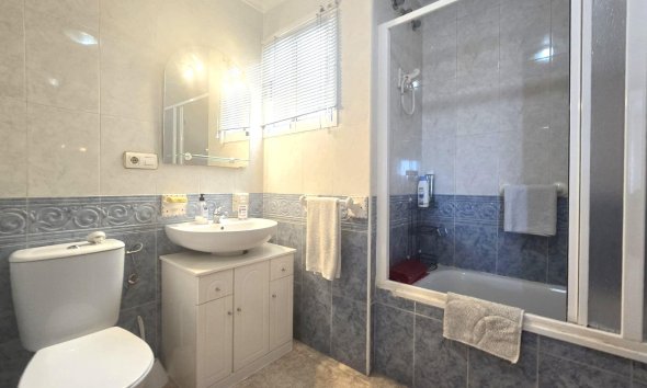 Revente - Apartment -
Torrevieja - Parque Las Naciones
