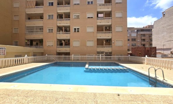 Revente - Apartment -
Torrevieja - Parque Las Naciones