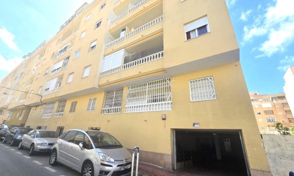 Revente - Apartment -
Torrevieja - Parque Las Naciones