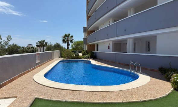 Revente - Apartment -
Villamartin - Costa Blanca
