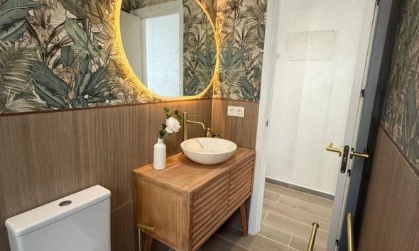 Revente - Apartment -
Torrevieja - Costa Blanca