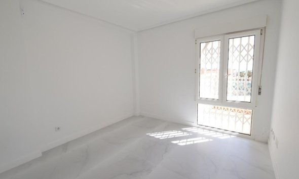 Revente - Attique -
Orihuela Costa - Costa Blanca