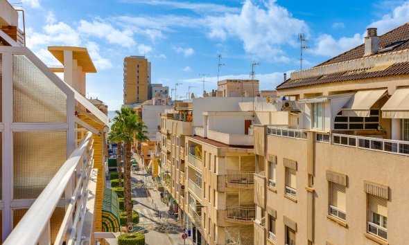 Revente - Attique -
Torrevieja - Paseo Maritimo