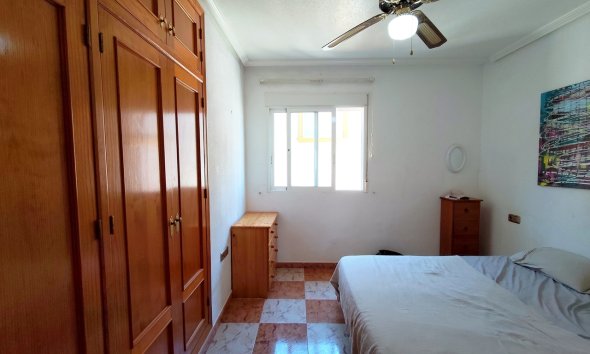 Revente - Apartment -
Villamartin - Costa Blanca