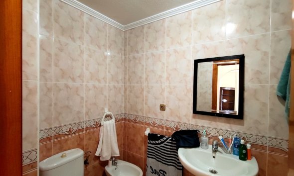Revente - Apartment -
Villamartin - Costa Blanca