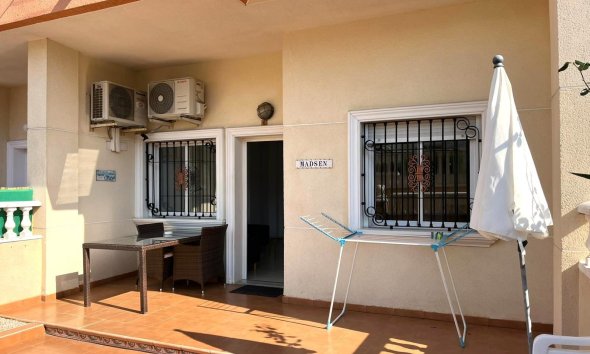 Revente - Bungalow -
Torrevieja - Estacion De Autobuses
