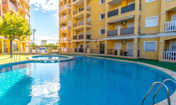 Revente - Attique -
Torrevieja - Torreblanca