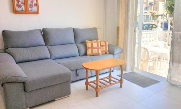 Revente - Bungalow -
Torrevieja - La Siesta - El Salado - Torreta
