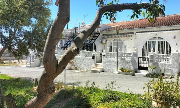 Revente - Bungalow -
Torrevieja - La Siesta - El Salado - Torreta