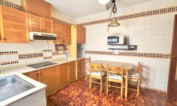 Revente - Apartment -
Torrevieja