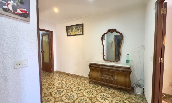 Revente - Apartment -
Torrevieja