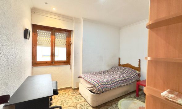 Revente - Apartment -
Torrevieja