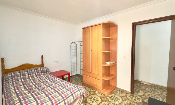 Revente - Apartment -
Torrevieja