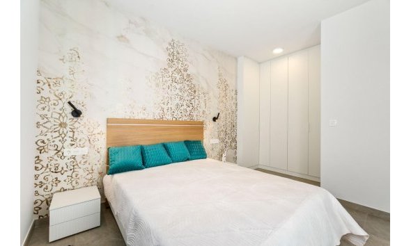 Revente - Apartment -
Torrevieja - Playa del Cura
